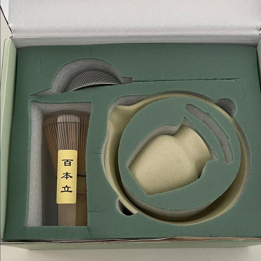 Matcha Latte and Whisk Set - Green
